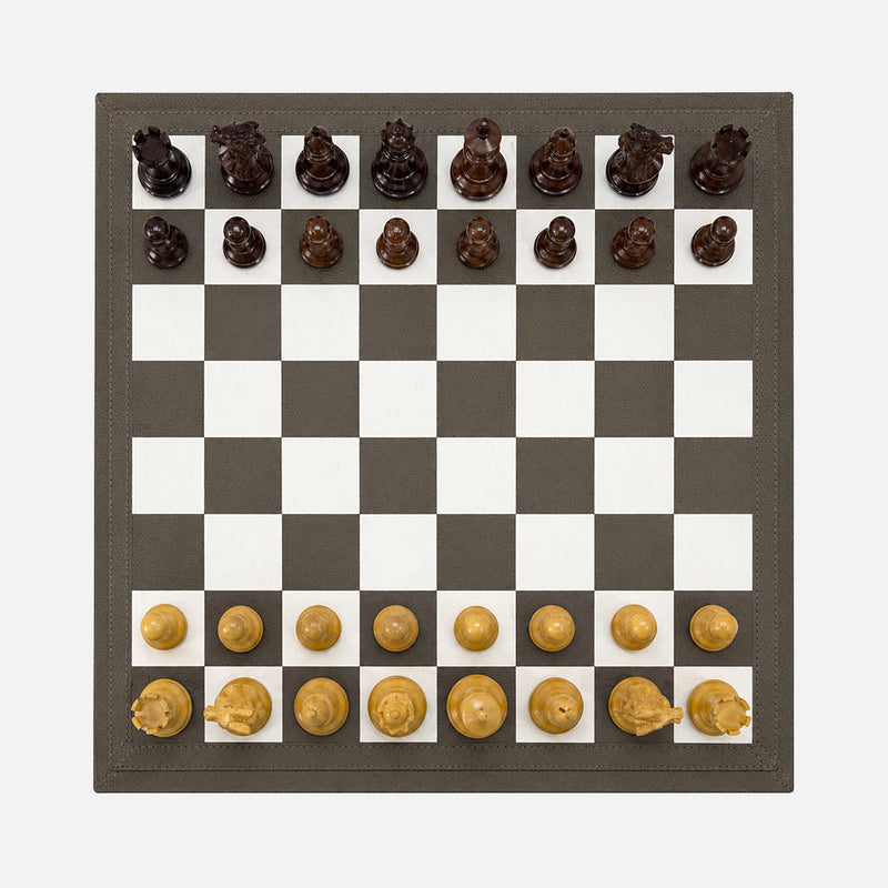Triple Game Box: Chess, Draughts & Dominos, Mud