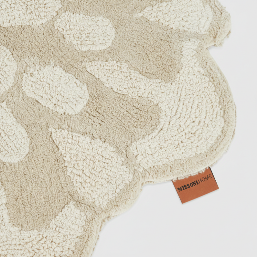 سجادة أوتيل 