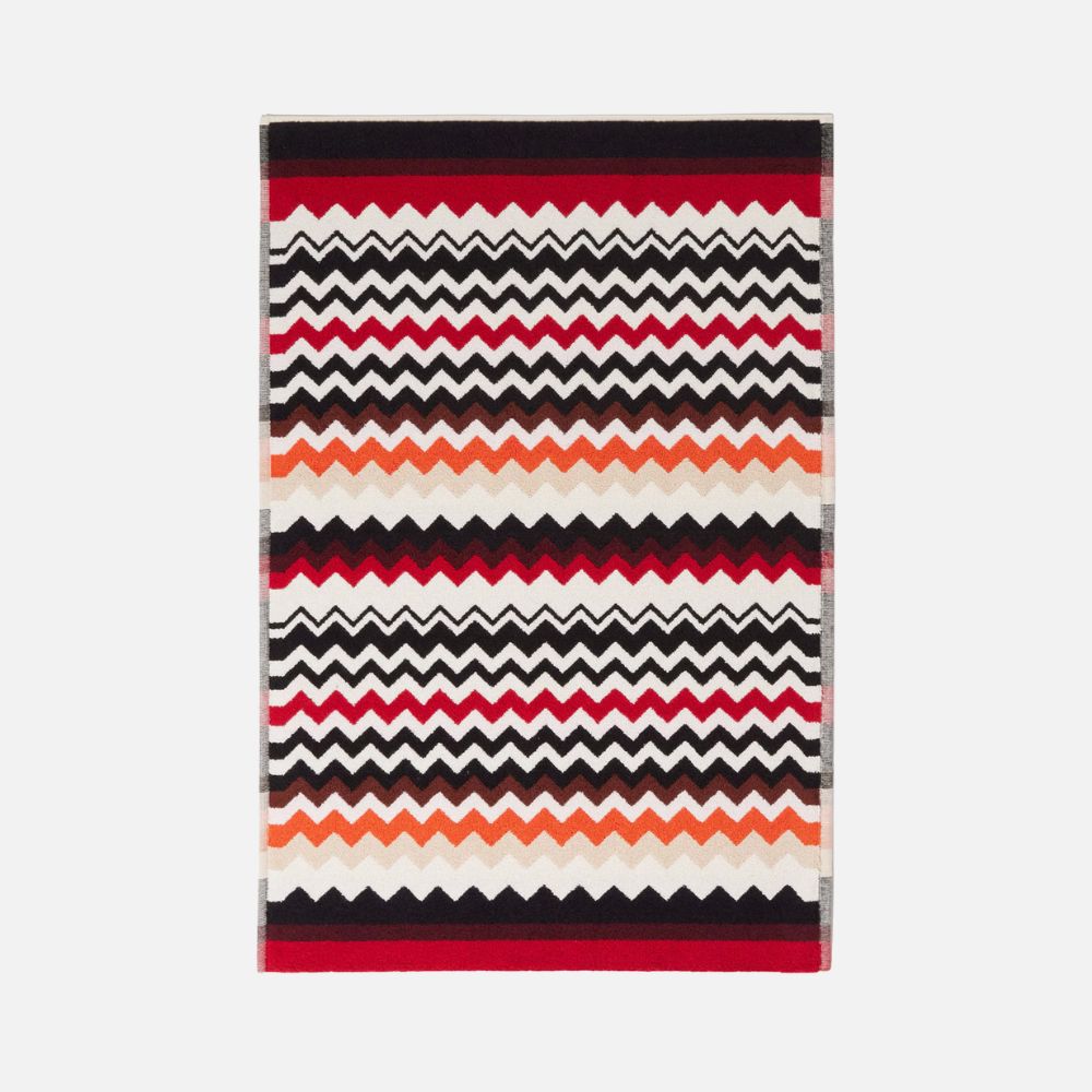 100% cotton bath mat with chevron pattern