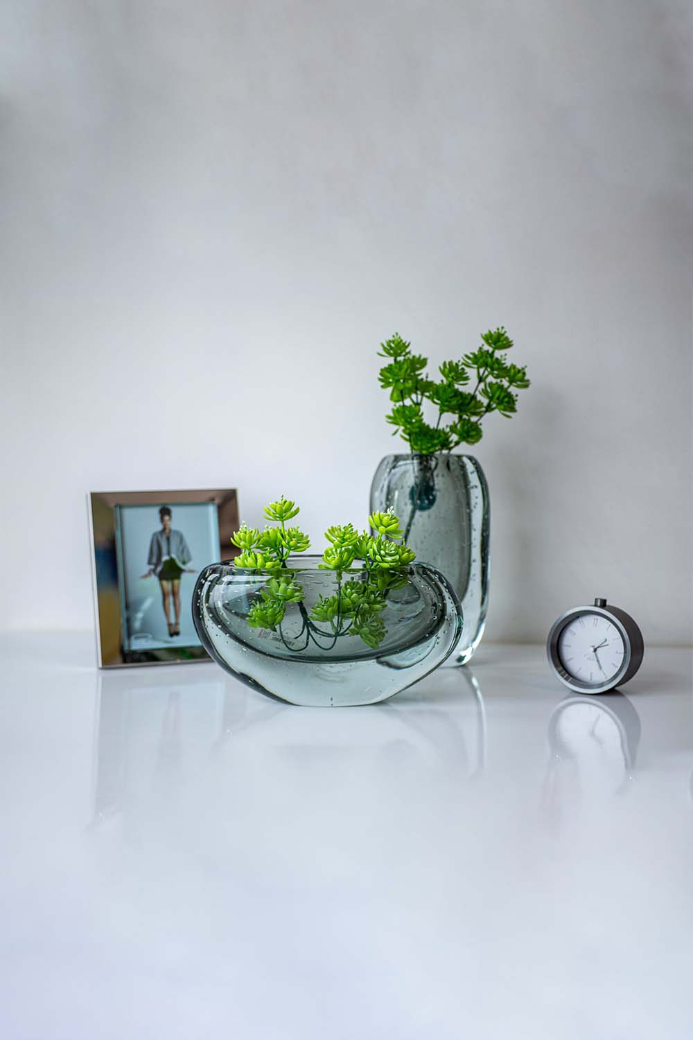 Amara Vase Lateral