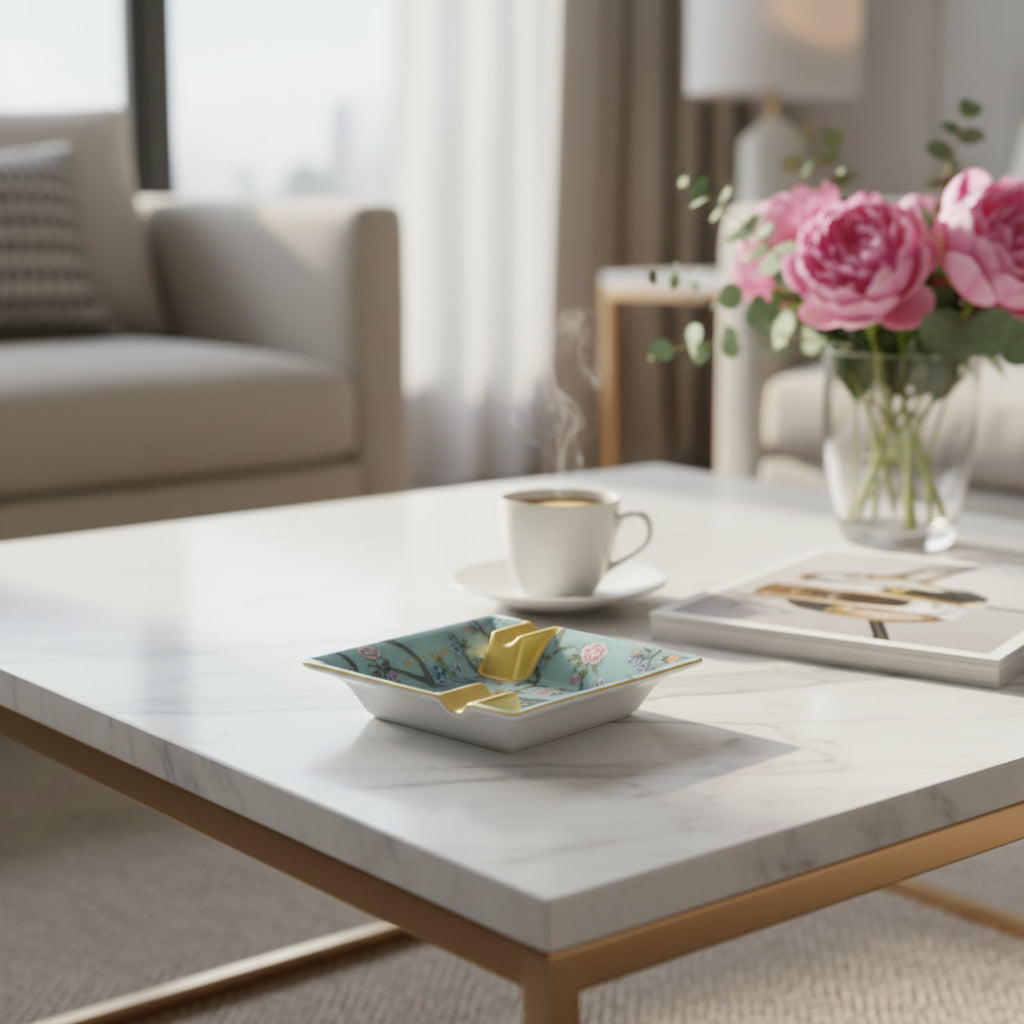 منفضة سجائر مربعة عتيقة صينية الصنع مقاس 16 سم مع جلد GB