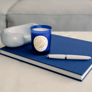 شمعة جلينتوريت المعطرة (190 جرامًا)