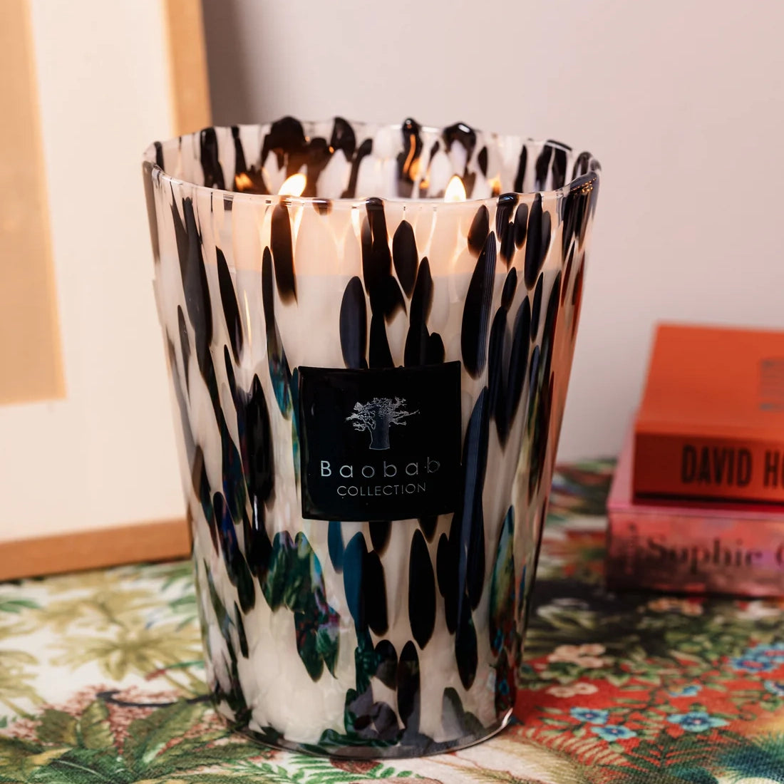 Pearls Black 5-Wick Scented Candle, 3kg