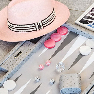 طاولة الزهر الكبيرة من نوع النعام الرمادي