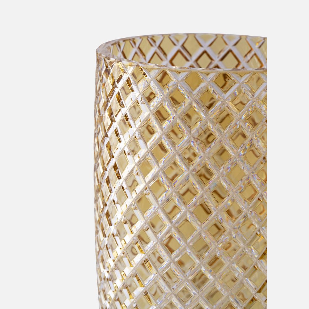 Karo Diamond Crystal Vase 40cm – Amber