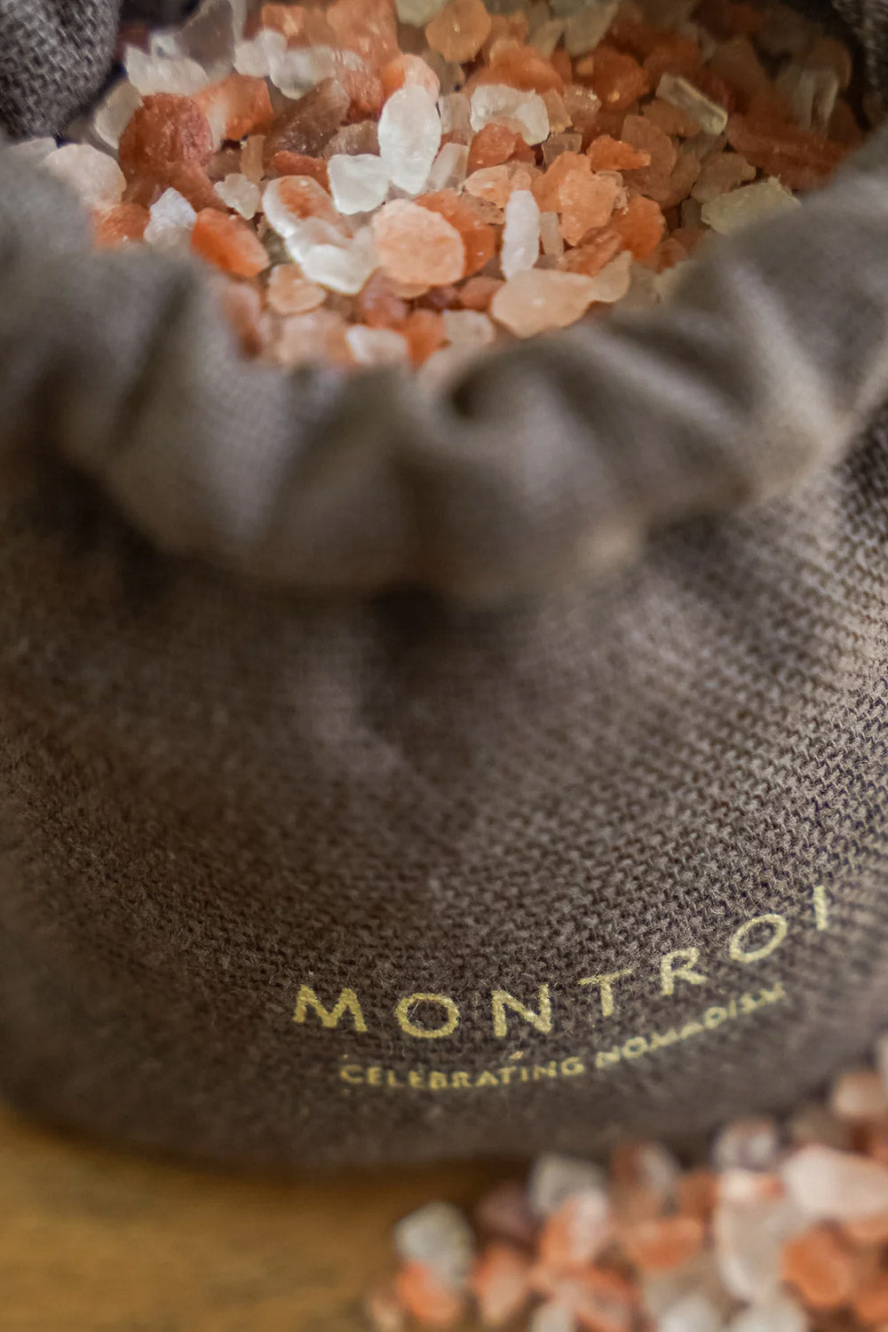 ملح الاستحمام الهيمالايا