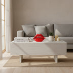 فم أحمر مع الفلفل الأحمر