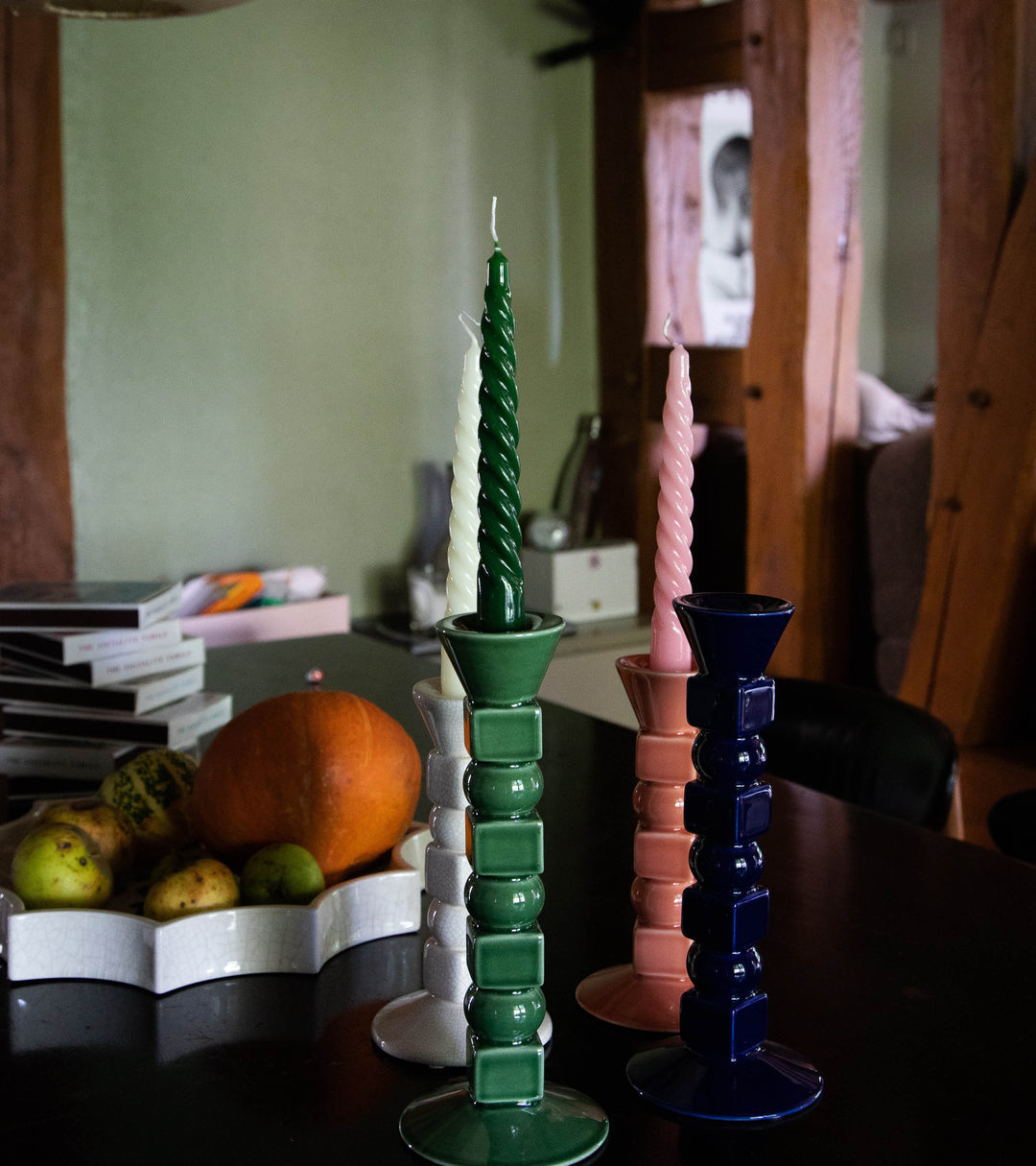 حامل شموع آنا – نموذج صغير باللون الوردي البودرة (روز بودر)