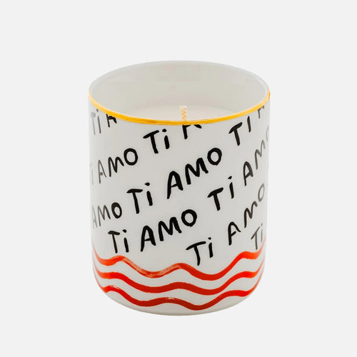 شمعة شمع معطرة