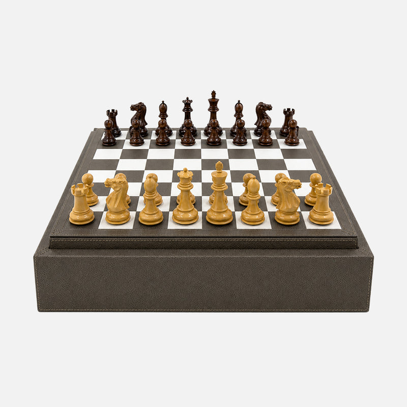 Triple Game Box: Chess, Draughts & Dominos, Mud