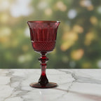 Mario Luca Giusti Nuova Italia Wine Glass, Ruby in synthetic crystal, detail view