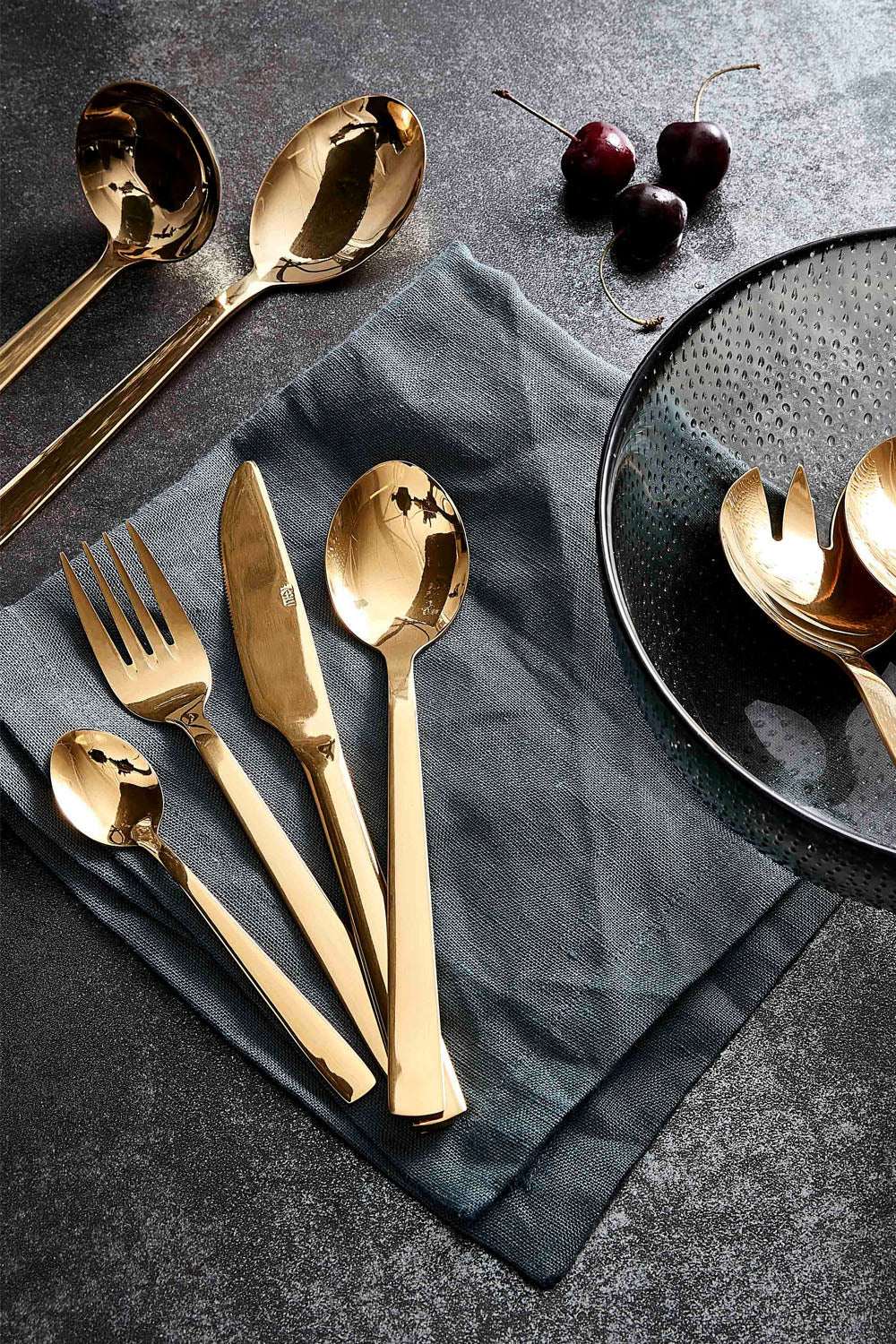 Cutlery Set of 24 Pcs, Gold - Maison7